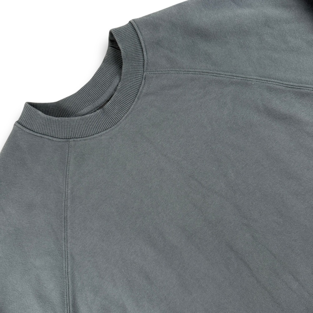 Vuori Sweatshirt Mens S Grey Raglan Sleeve Ribbed Trim Organic Minimalist